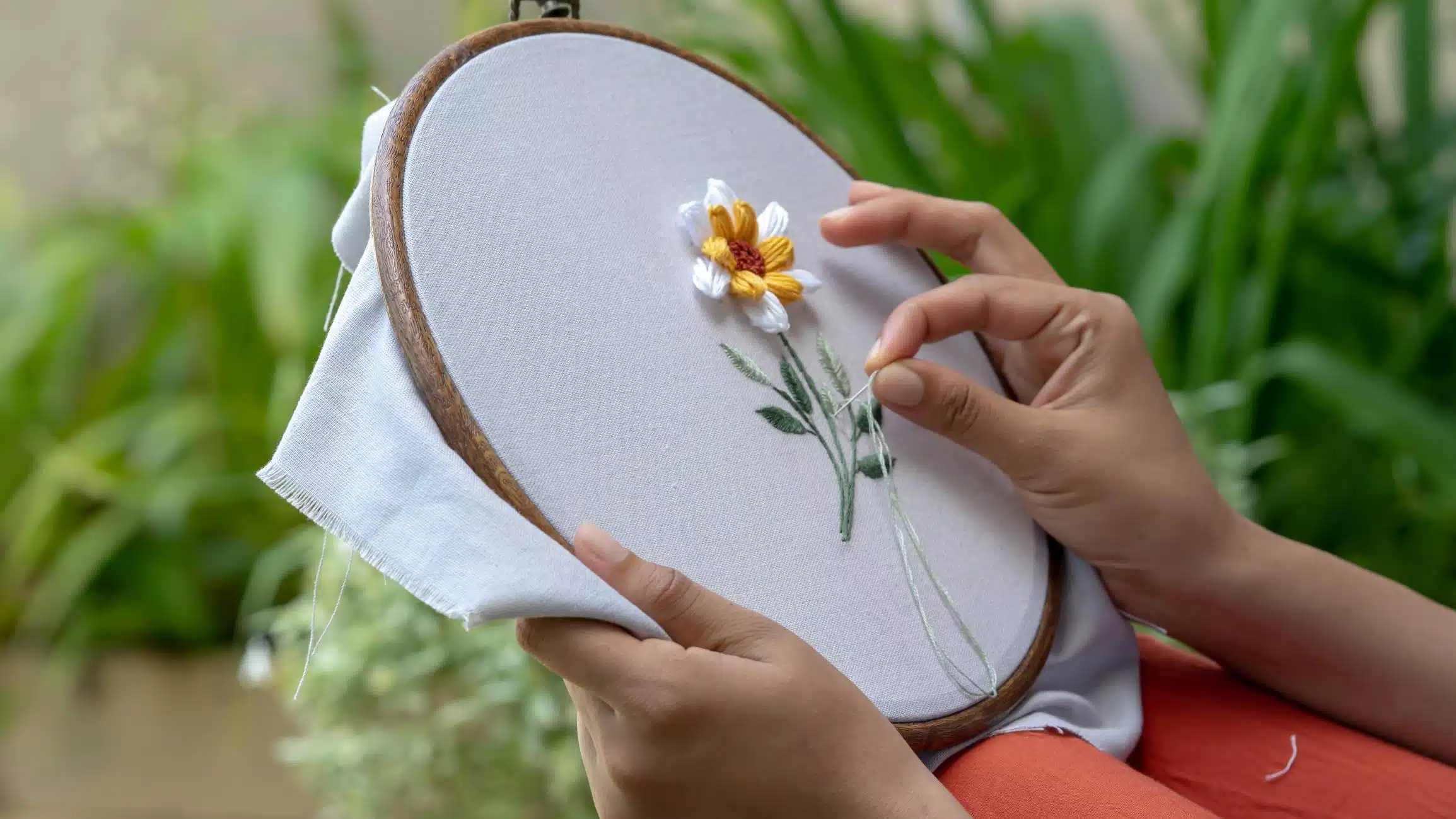 cadeau fait maison broderie noël